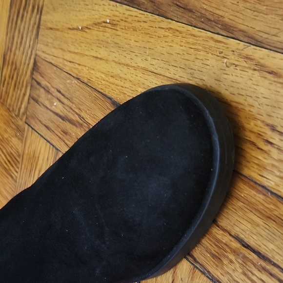 Stuart Weitzman Keelan Suede Tall Boot Black, Size 9 - Picture 9 of 11